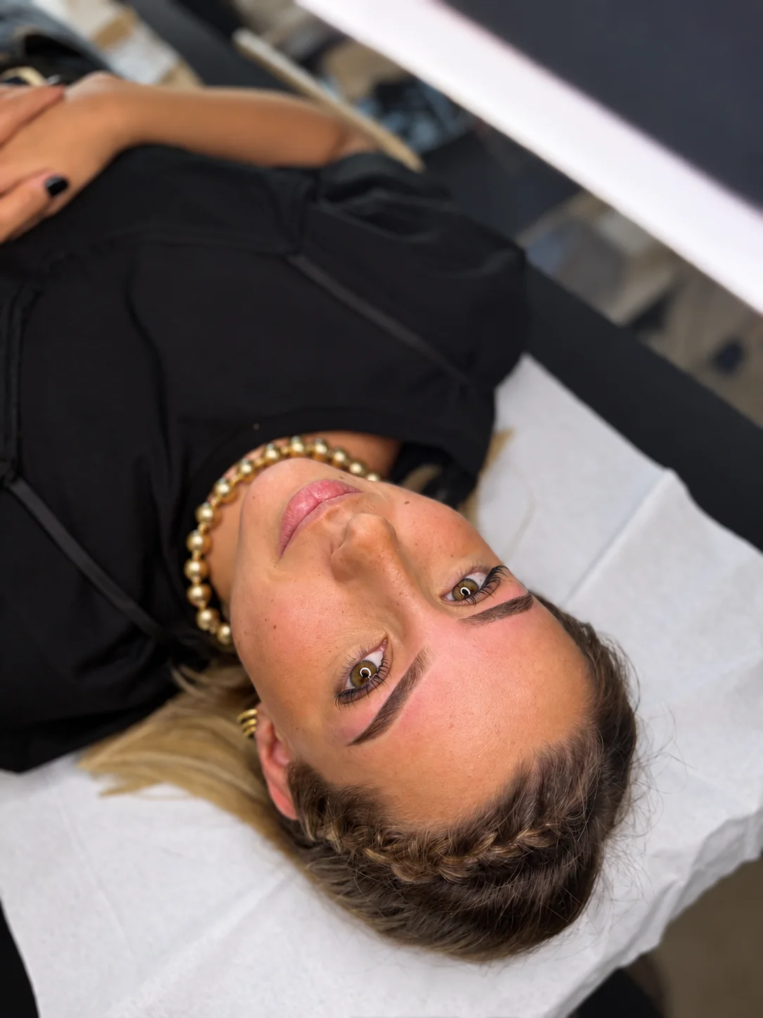 Sourcils · mise en beauté — réalisation Maison Beauté by Aoitef